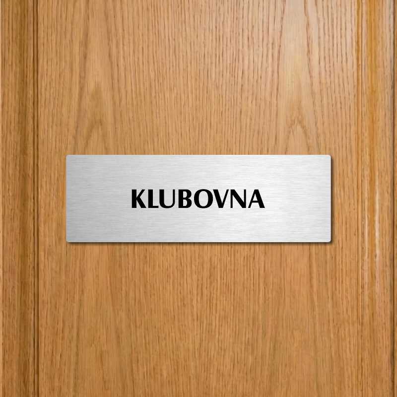 Klubovna, 240x79mm, zlatá popiska s ozdobou uprostřed
